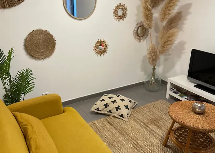 L'entre-temps Pensión 3*